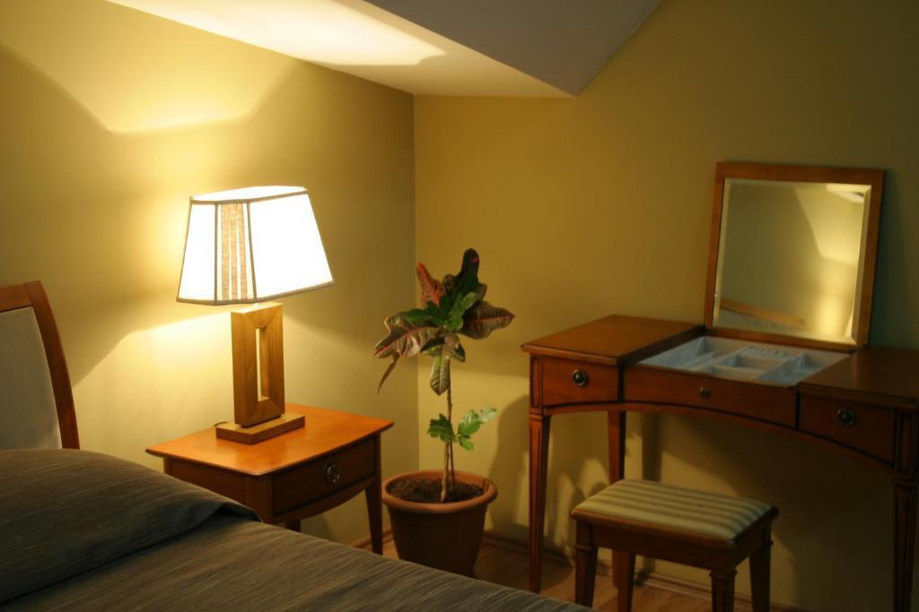 Light House Hotel Батуми Екстериор снимка